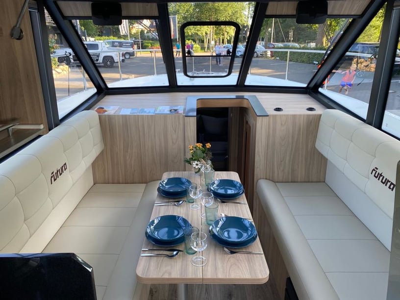 Untergöhren Motorjacht Cabine 3  6  slaapplaatsen 10  gasten 11.4 m Lijstnummer: #29397 2