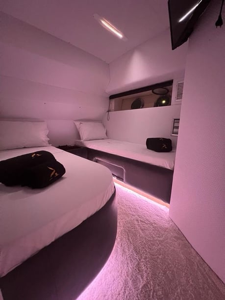 Pireo Yacht a motore cabina 2  cuccette 6  6  ospiti 15 m Numero dell'inserzione: #29398 4