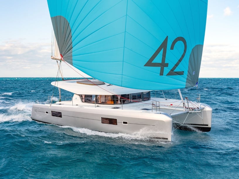 Skiathos Catamaran 5 cabin 11 berths 12 guests 12.94 m Listing Number: #29411