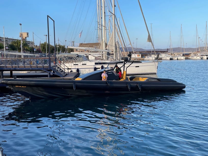 Lavrion Motoscafo cabina 1   10  ospiti 12 m Numero dell'inserzione: #29412 5