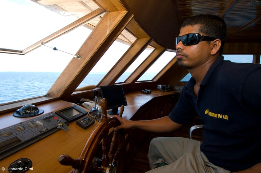 Hulhumale Motoryat 9 kabin Konaklama 22 kişi Seyir 22 kişi 33 m İlan No: #29419 4