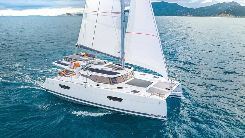 Pointe à Pitre Catamaran Cabine 4  8  slaapplaatsen 8  gasten 13.98 m Lijstnummer: #29421 2