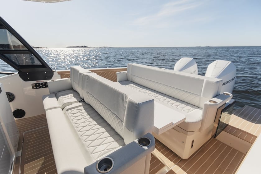 Sitges - Barcelone Bateau à moteur Cabine 1  Couchettes 2  Invités 8  10.28 m Numéro de l'annonce: #29428 5