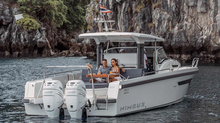 Phuket Lancha motora Cabina 2  4  literas 10  invitados 12.4 m Número de anuncio: #29461 3