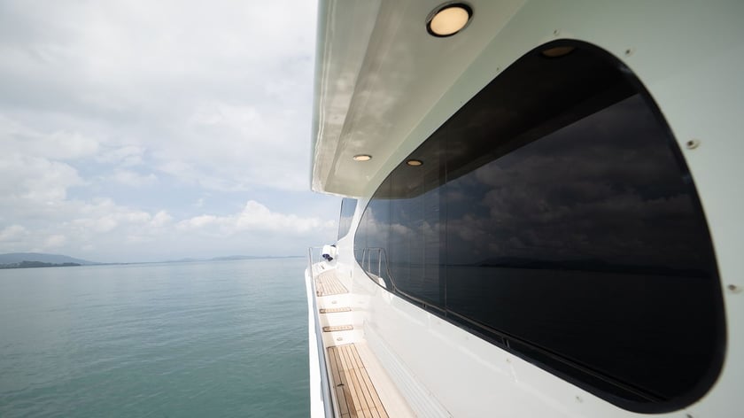 Phuket Yate a motor Cabina 3  6  literas 6  invitados 18.6 m Número de anuncio: #29462 4