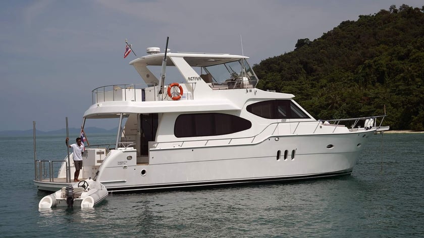 Phuket Yate a motor Cabina 3  6  literas 6  invitados 18.6 m Número de anuncio: #29462 5