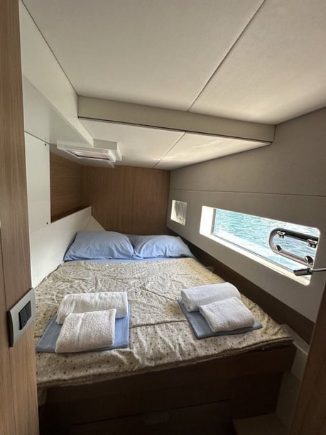 Tivat Katamaran 6 kabin Konaklama 10 kişi Seyir 10 kişi 11.78 m İlan No: #29541 5