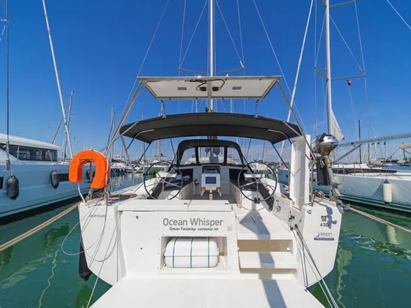 Limenas Avdiron Sailboat 4 cabin 10 berths 10 guests 13.24 m Listing Number: #29550