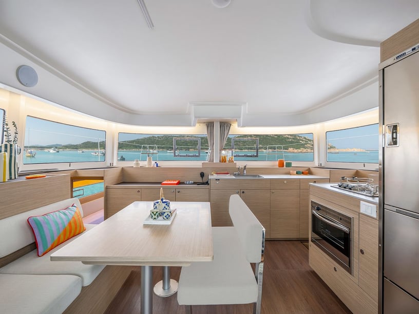 Nea Peramos - Attica Catamaran 6 cabin 10 berths 10 guests 11.38 m Listing Number: #29576 2