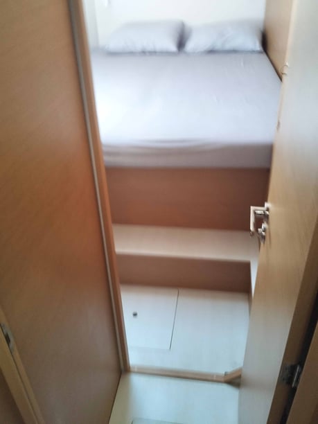 Nea Peramos - Attica Catamaran 6 cabin 10 berths 10 guests 11.33 m Listing Number: #29627 4