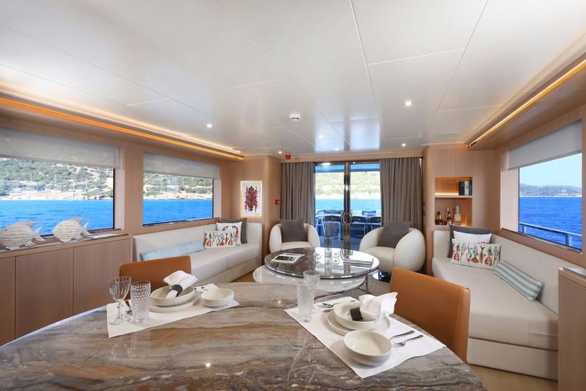 Olbia Yacht a motore cabina 6  cuccette 12  12  ospiti 25.91 m Numero dell'inserzione: #29631 2