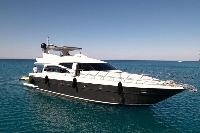 Antalya Yacht à moteur Cabine 4  Couchettes 8  Invités 10  24 m Numéro de l'annonce: #29714 3