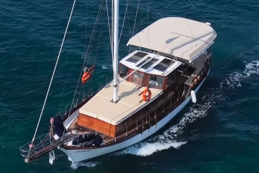 Kuşadası Gulet   Seyir 10 kişi 15 m İlan No: #29727