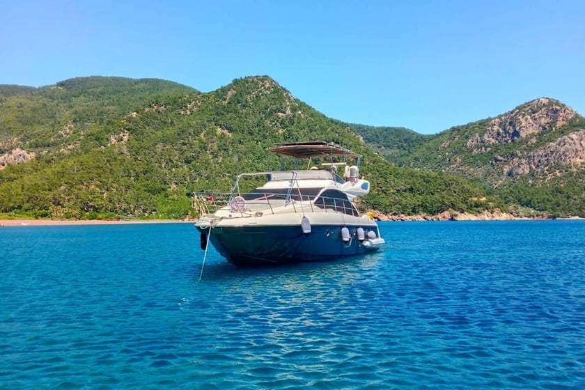 Marmaris Motor Yacht 3 cabin 6 berths 6 guests 15 m Listing Number: #29728