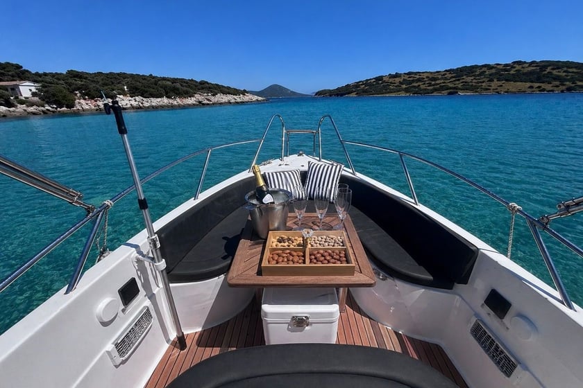Bodrum Motoscafo   5  ospiti 7 m Numero dell'inserzione: #29758 3