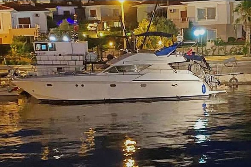 Marmaris Yacht a motore cabina 3  cuccette 6  6  ospiti 16 m Numero dell'inserzione: #29794 2