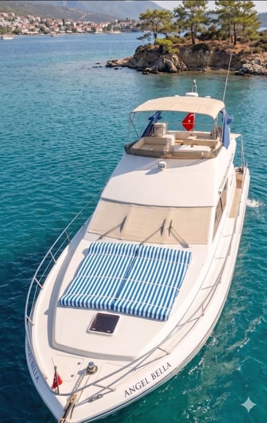 Marmaris Yacht a motore cabina 3  cuccette 6  6  ospiti 16 m Numero dell'inserzione: #29794
