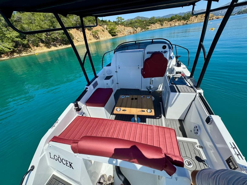 Göcek Motorboot   5 Gäste 5.65 m Nummer des Inserats: #29795 5