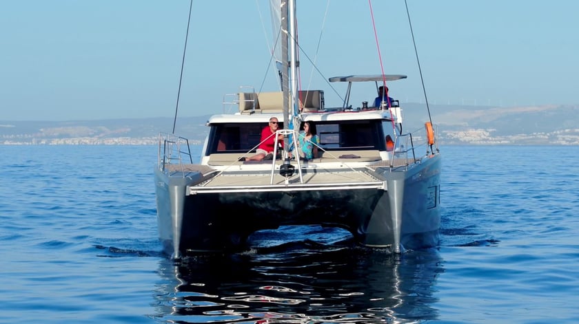 Mahón Catamarán Cabina 3  5  literas 12  invitados 10.9 m Número de anuncio: #29820 3