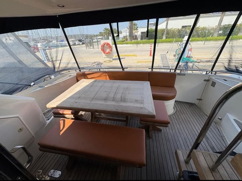 Izmir Motor Yacht   10 guests 14 m Listing Number: #29868 5