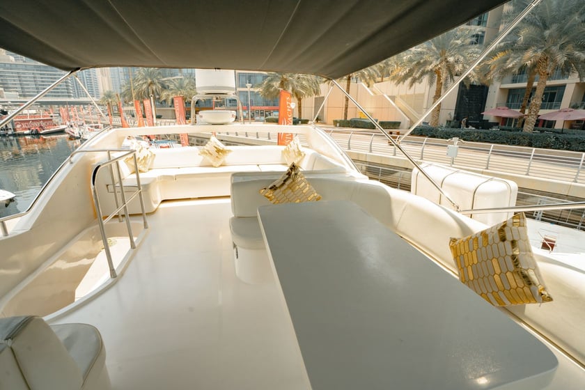 Dubái Yate a motor Cabina 1  2  literas 2  invitados 18.9 m Número de anuncio: #29933 5
