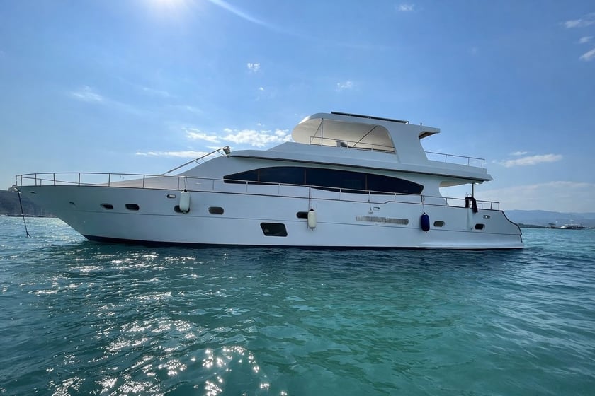 Fethiye Motorjacht Cabine 4  8  slaapplaatsen 8  gasten 25.8 m Lijstnummer: #29942 2