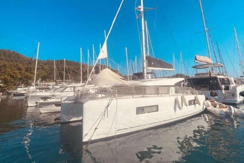 Gocek Catamaran 2 cabin 4 berths 4 guests 12.75 m Listing Number: #29958