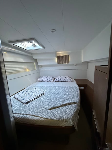 Gocek Catamaran 2 cabin 4 berths 4 guests 12.75 m Listing Number: #29958 5