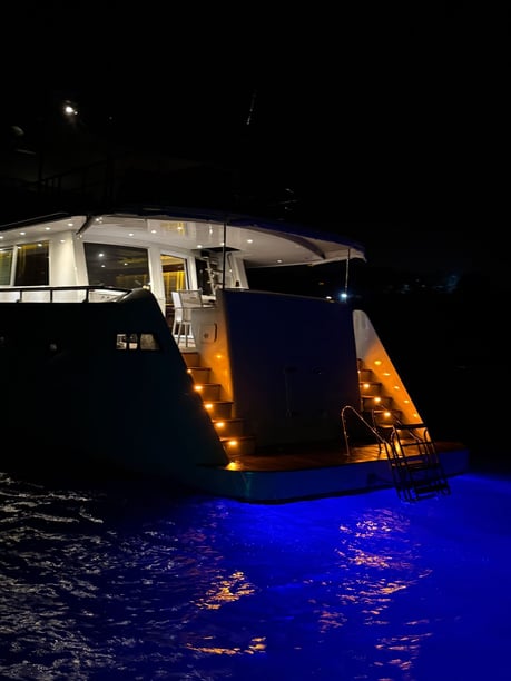 Cesme Motoryacht 4 Kabine 9 Liegeplätze 15 Gäste 27 m Nummer des Inserats: #29988 3