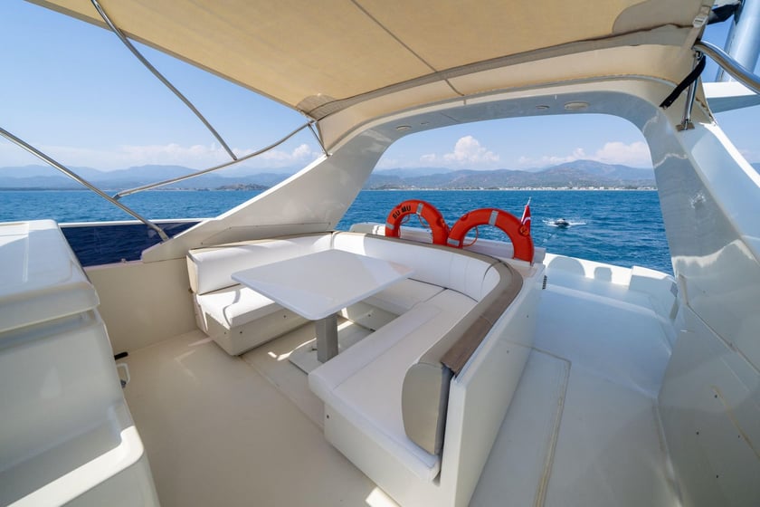 Fethiye Motorjacht Cabine 3  6  slaapplaatsen 6  gasten 21 m Lijstnummer: #29998 3