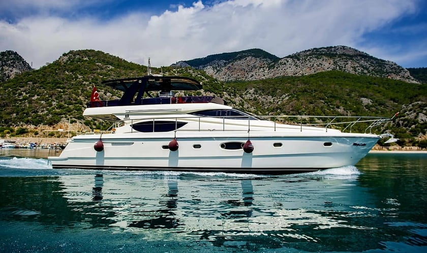 Antalya Motoryacht 3 Kabine 6 Liegeplätze 12 Gäste 17.42 m Nummer des Inserats: #30031 3