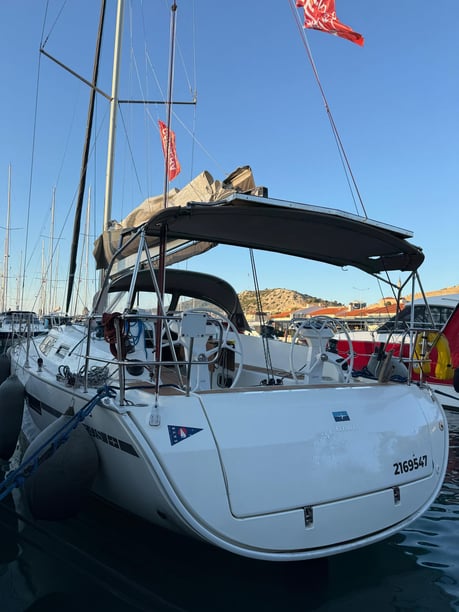 Çeşme - Izmir Provence Segelboot 3 Kabine 6 Liegeplätze 6 Gäste 12.35 m Nummer des Inserats: #30061 3