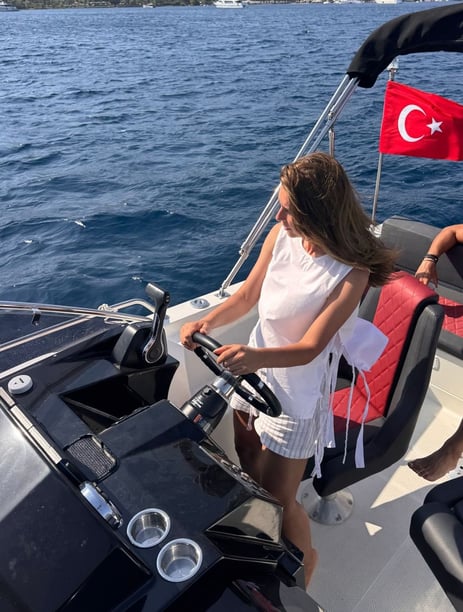 Bodrum Motoscafo cabina 1   7  ospiti 7 m Numero dell'inserzione: #30118 3