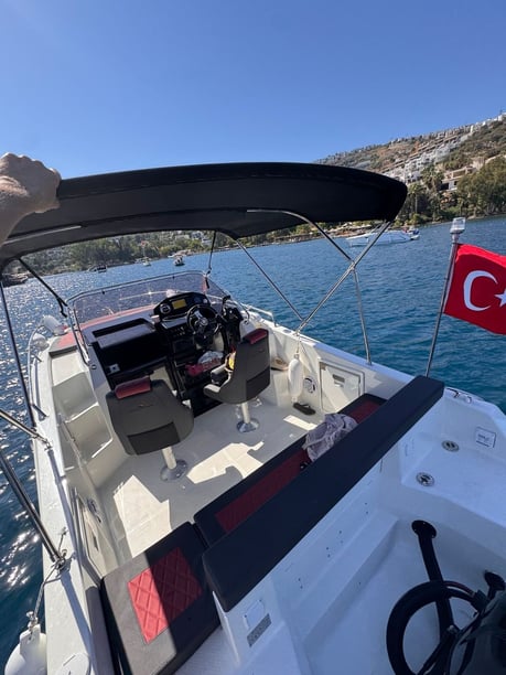 Bodrum Motoscafo cabina 1   7  ospiti 7 m Numero dell'inserzione: #30118 2
