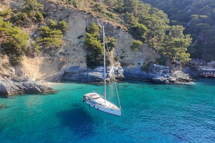 Didim Zeilboot Cabine 4  6  slaapplaatsen 8  gasten 15 m Lijstnummer: #30134
