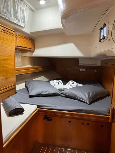 Paralio Astros Sailboat 5 cabin 10 berths 10 guests 15.39 m Listing Number: #30137 4