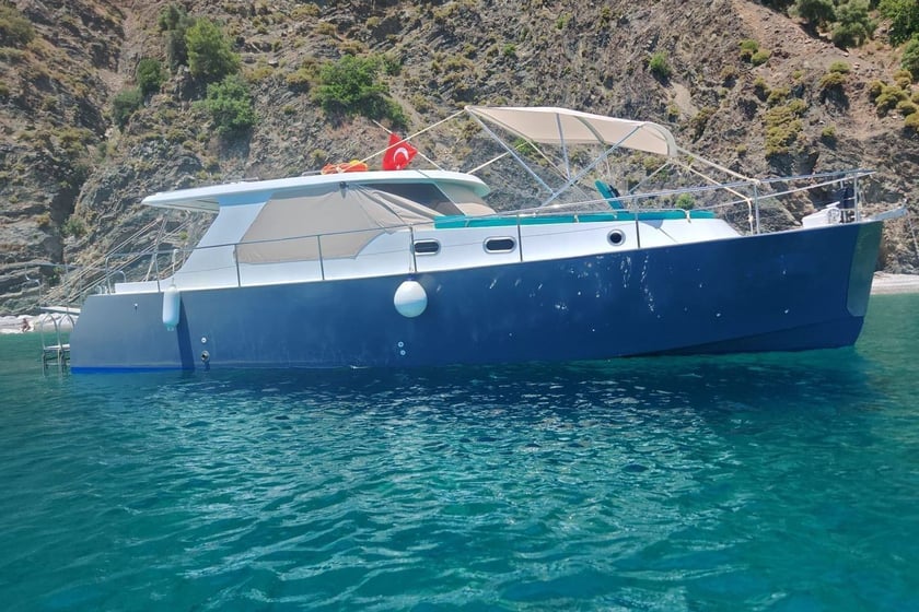 Marmaris Yacht à moteur   Invités 6  12 m Numéro de l'annonce: #30145