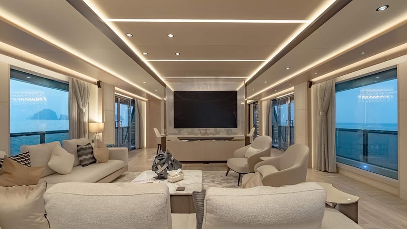 Phuket Motorjacht Cabine 6  12  slaapplaatsen 12  gasten 42.7 m Lijstnummer: #30196 3