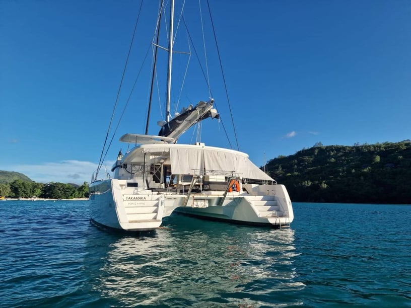 Bonifacio Catamaran Cabine 6 Couchettes 12 Invités 12 15.84 m Numéro de l'annonce: #30247 3