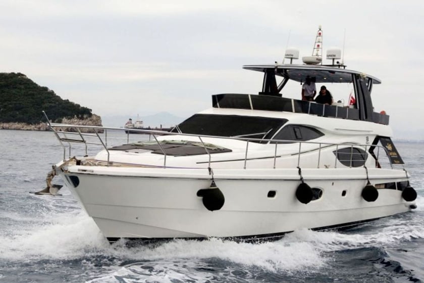 Antalya Yacht a motore cabina 3 cuccette 6 10 ospiti 19 m Numero dell'inserzione: #30262