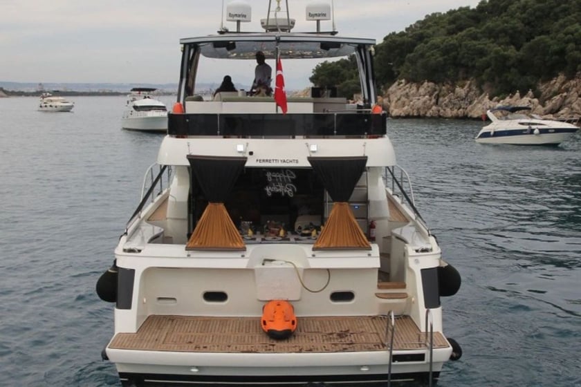 Antalya Yacht a motore cabina 3  cuccette 6  10  ospiti 19 m Numero dell'inserzione: #30262 4