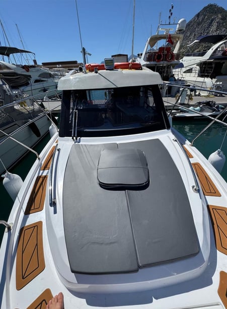 Antalya Yate a motor Cabina 1  2  literas 4  invitados 7.9 m Número de anuncio: #30307 5