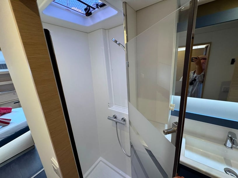 Martinique Catamaran 5 cabin 10 berths 10 guests 15.54 m Listing Number: #30337 3