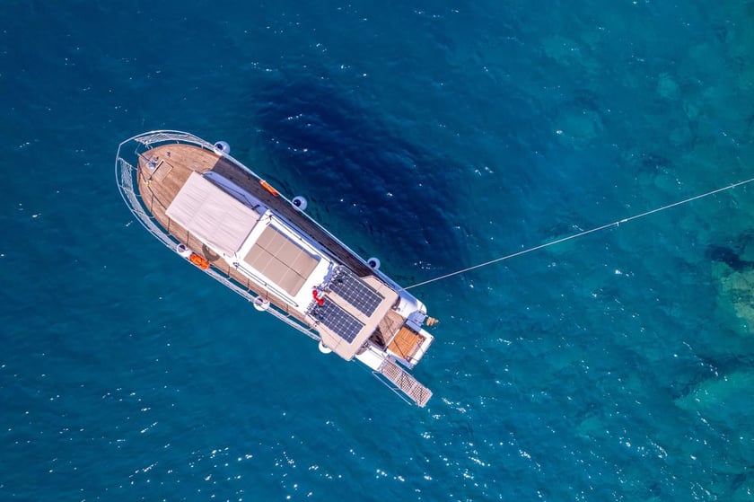 Fethiye Motorjacht   5  gasten 10 m Lijstnummer: #30409 4