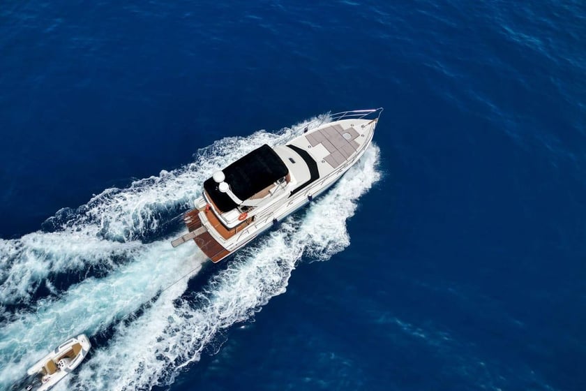 Bodrum Yacht à moteur Cabine 3  Couchettes 6  Invités 6  17 m Numéro de l'annonce: #30414 5