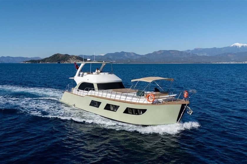 Fethiye Yacht a motore cabina 3  cuccette 6  6  ospiti 20 m Numero dell'inserzione: #30604