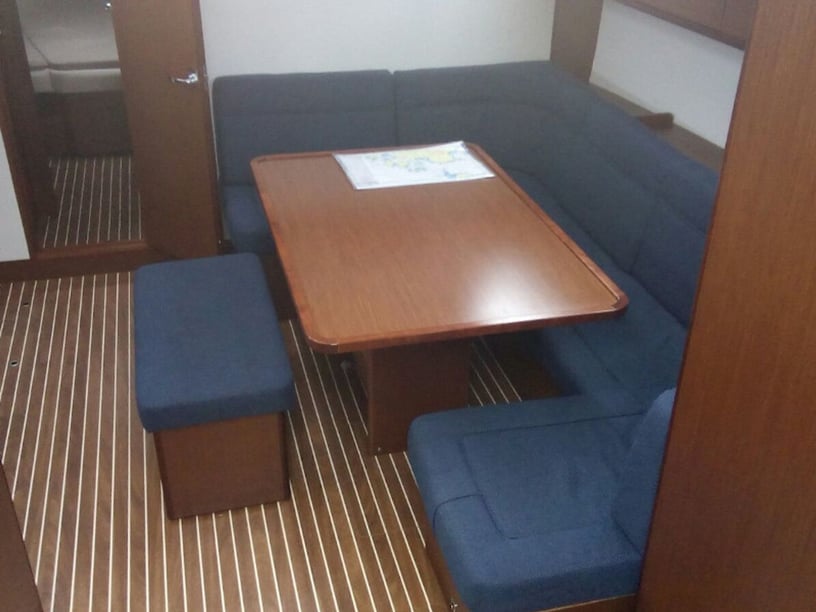 Puntone Sailboat 4 cabin 10 berths 10 guests 14 m Listing Number: #3062 2