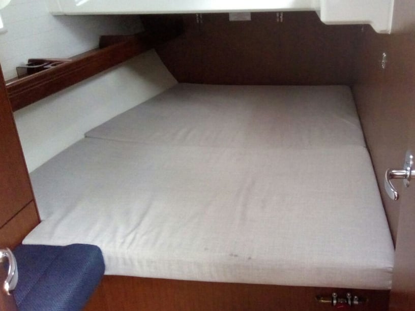 Puntone Sailboat 4 cabin 10 berths 10 guests 14 m Listing Number: #3062 5