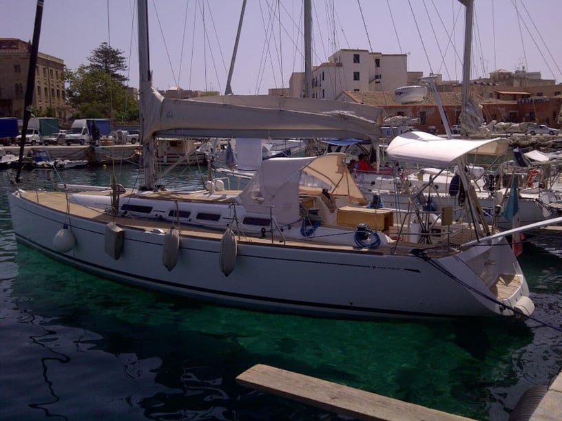 Palerme Sailboat 3 cabin 8 berths 8 guests 13.6 m Listing Number: #3078