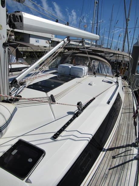 Arrecife Sailboat 5 cabin 10 berths 10 guests 15.59 m Listing Number: #3281 3